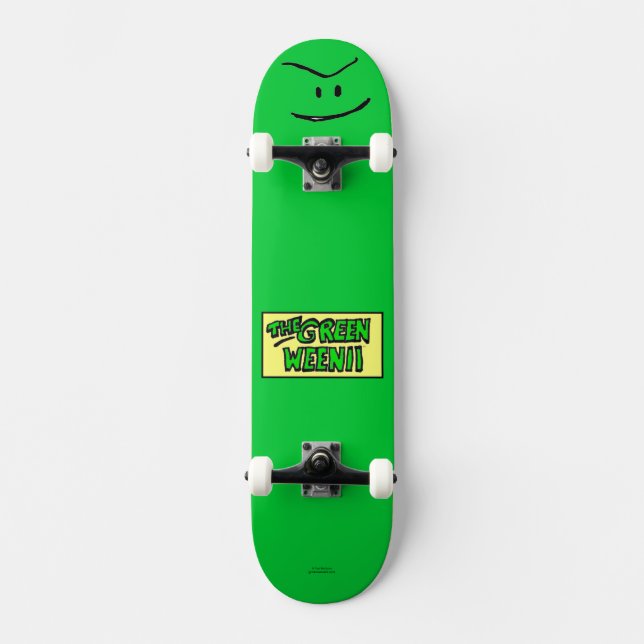 Skateboard La planche à roulettes verte de Weenii avec les (Recto)