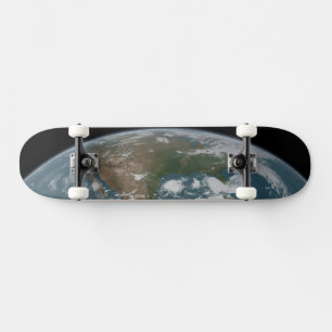 Skateboard La Planète Panoramique Terre Et Les Etats-Unis. 2