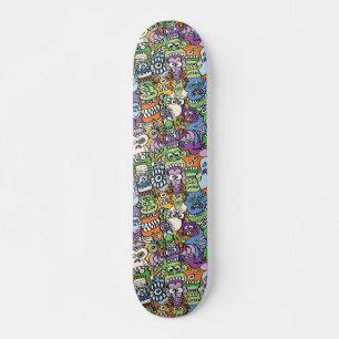 Skateboard Les monstres deviennent éffrayants dans un motif 