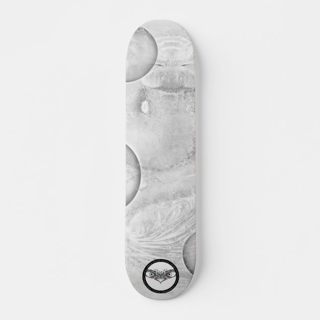 Skateboard Léviathan de la boule de dragon Ligne noire émerge (Devant)
