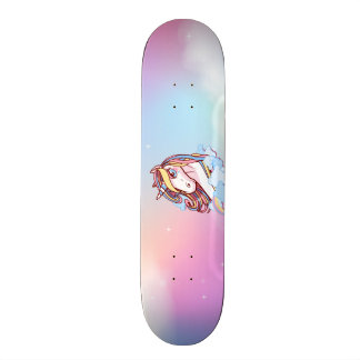 Skateboard Licorne et arcs-en-ciel