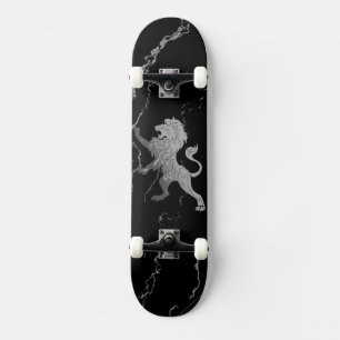 Skateboard Lion royal d'argent