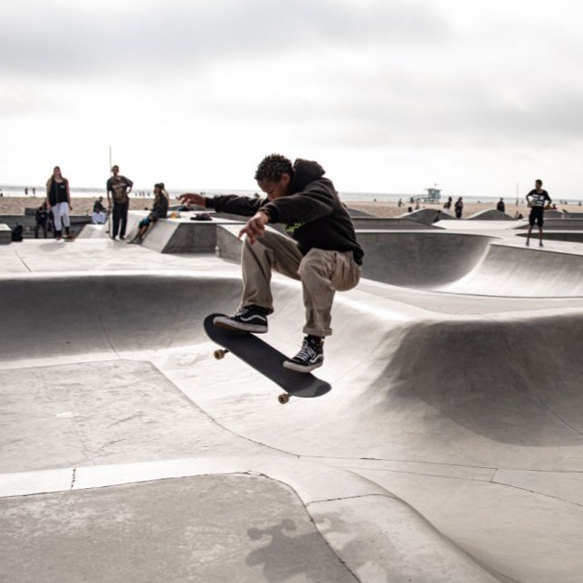 Skateboard Mise à l'épreuve limitée de skate-shop (Créateur téléchargé)