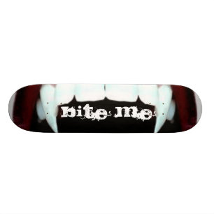 Skateboard Mordez-moi