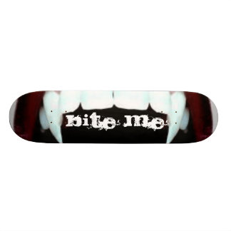 Skateboard Mordez-moi