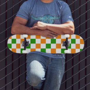 Skateboard Motif à carreaux orange blanc et vert