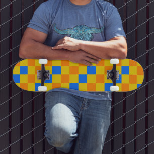 Skateboard Motif à carreaux orange jaune et bleu
