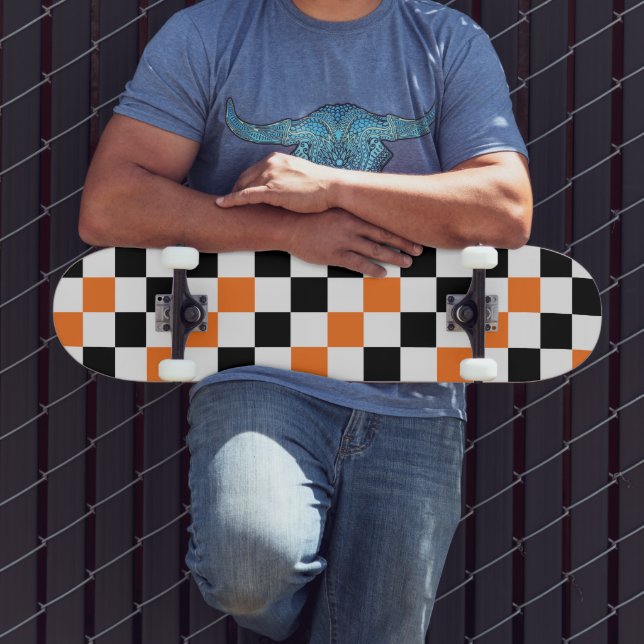 Skateboard Motif à carreaux orange noir et blanc  (Extérieur 3)