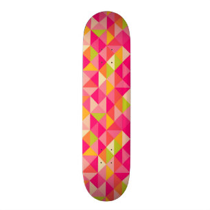 Skateboard Motif géométrique de triangles