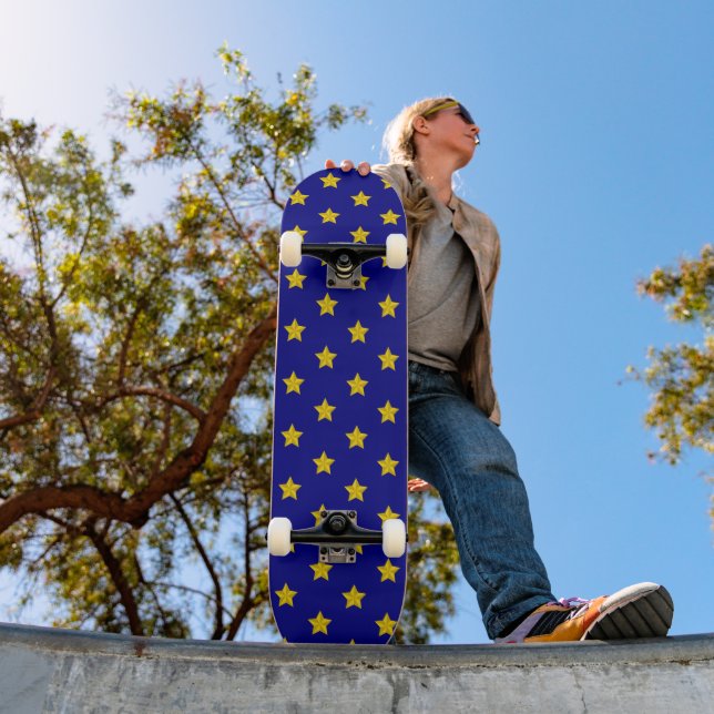 Skateboard Motif Gold Stars, Bleu Marine, Exclusive (Extérieur 1)