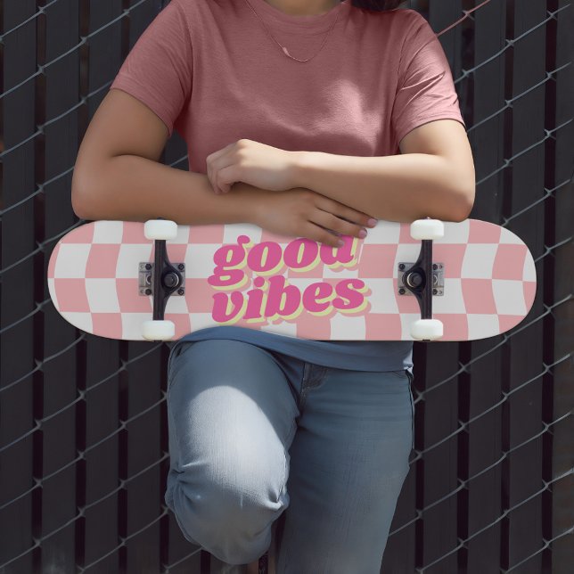 Skateboard Motif Good Vibes Girly Pastel rose Checker blanc (Créateur téléchargé)