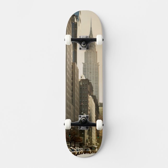 Skateboard New York, St d'E 42 et construction de Chrysler (Recto)