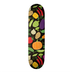 Skateboard Nourriture sur un arrière - plan noir