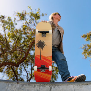 Skateboard Oasis minimaliste du désert d'été