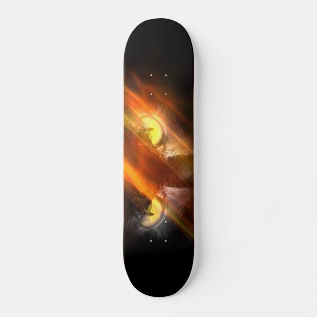 Skateboard Oeil animal mal dans l'obscurité avec feu (Recto)