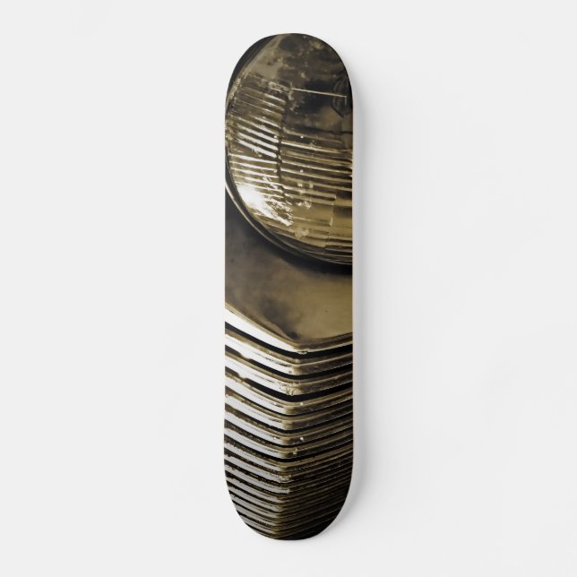 Skateboard Old Classic Car Headlight (Recto)