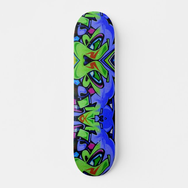 Skateboard Patinage de graffitis. (Devant)