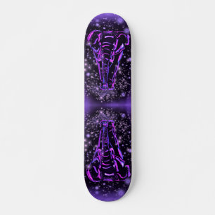 Skateboard Patinage Purple Pink Elephant Dans La Nuit étoilée