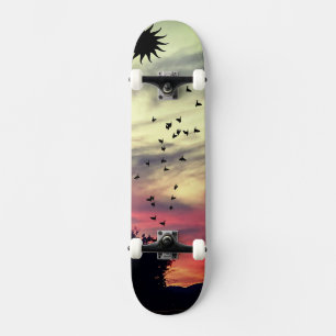 Skateboard Patinage sur le coucher du soleil