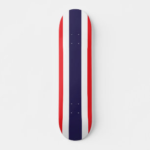 Skateboard Personnalisable en rouge, blanc et bleu