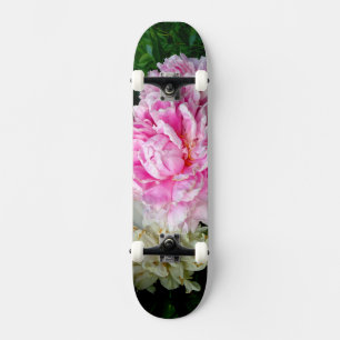 Skateboard Pies roses et blanches