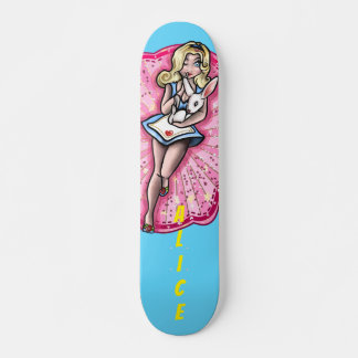 Skateboard Pin-up Alice