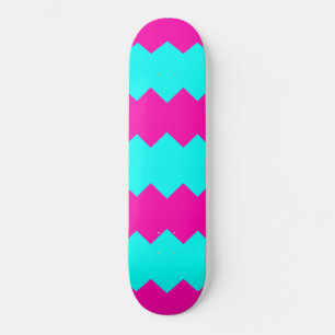 Skateboard Planche à roulettes à motif rayé zig zag rose et b