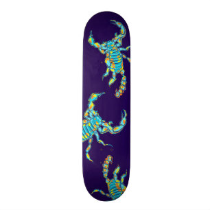 Skateboard Planche à roulettes au néon de scorpion
