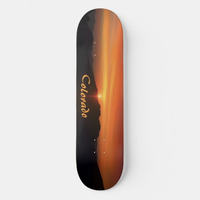 Skateboard planche à roulettes coucher de soleil montagne Col (Recto)