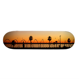 Skateboard Planche à roulettes de coucher du soleil de plage