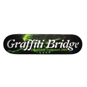Skateboard Planche à roulettes de pont de graffiti