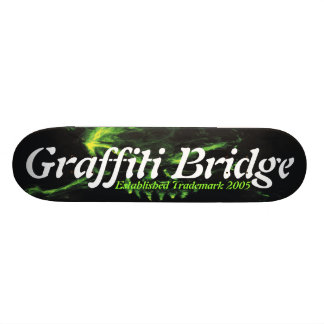 Skateboard Planche à roulettes de pont de graffiti