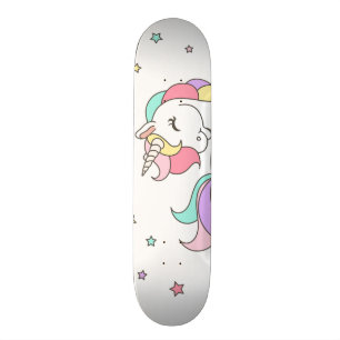 Skateboard Plate-forme d'arc-en-ciel de licorne et de planche