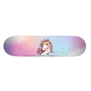 Skateboard Plate-forme de licorne et de planche à roulettes