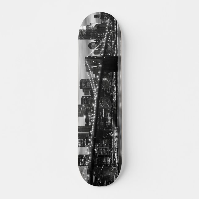 Skateboard Pont de Brooklyn et horizon de Manhattan, NYC (Devant)