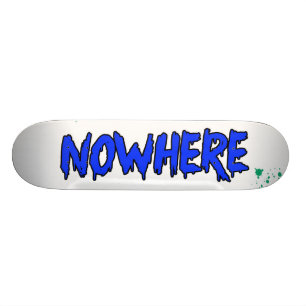 Skateboard Quelque chose étrange
