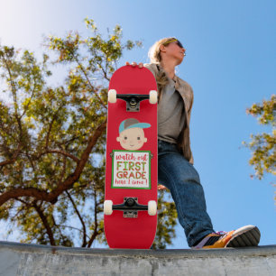 Skateboard REGARDEZ LA PREMIÈRE GRADE ICI JE VIENS drôle mign