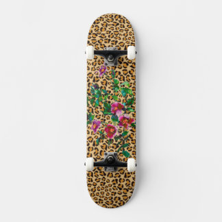 SKATEBOARD ROSE VINTAGE - EMPREINTE DE LÉOPARD