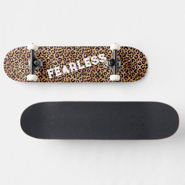 Skateboard Sans peur  Imprimé d'animal sauvage léopard rose  (Horz)