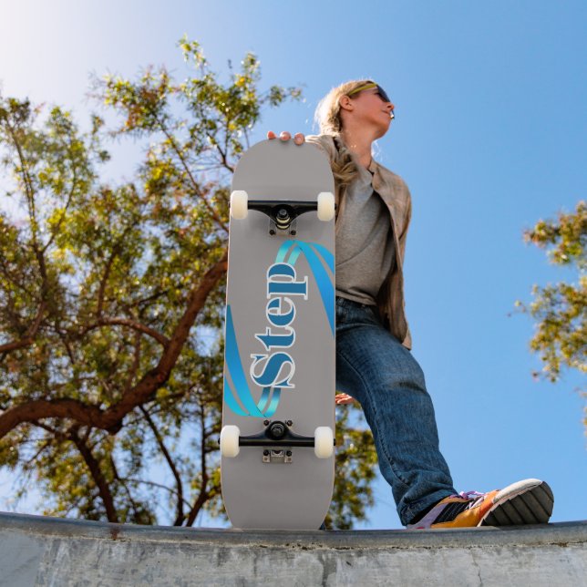 Skateboard STEP-Nouvelle conception (Extérieur 1)