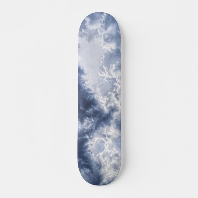 Skateboard storys clouds (Devant)