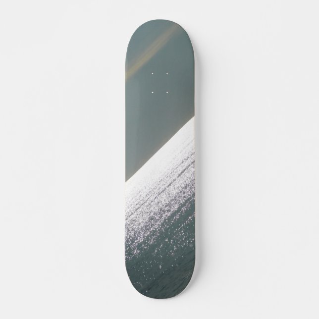 SKATEBOARD STYLE AND DESIGN (Front)