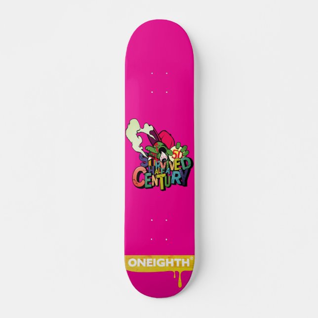 Skateboard survived half a century (Devant)