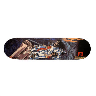 Skateboard Susanoo massacrant le Yamata aucun Orochi