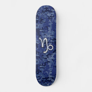 Skateboard SYMBOLE Zodiaque Capricorne sur Camo numérique ble
