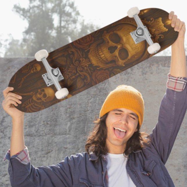 Skateboard Temple gothique du crâne et du squelette des bougi (Gothic Skull and Skeleton Candlelit Shrine Skateboard)