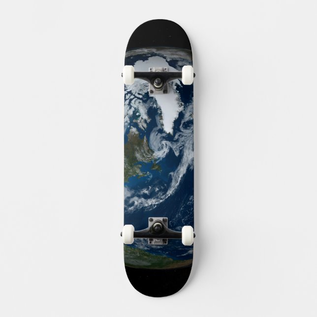 Skateboard Terre Avec Nuages Et Glace De Mer 2 (Recto)