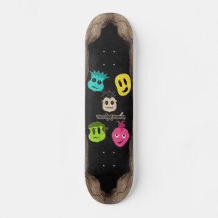 Skateboard Têtes vaudou ~ Grotte