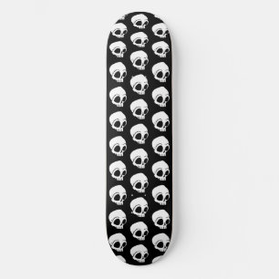 Skateboard Tiny White Cartoon Skuls sur noir