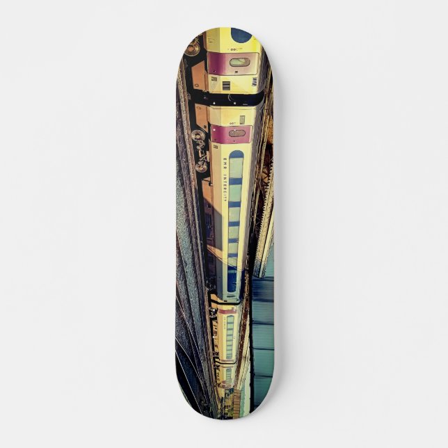 Skateboard Train beige et marron (Devant)